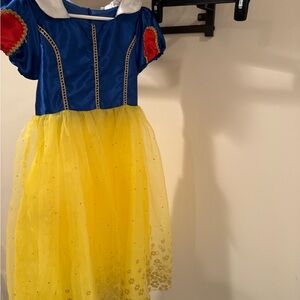 Snow White Costume- 2 available size 120